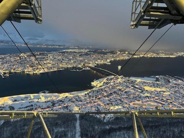 Cozy Little House In Tromso City Exterior foto